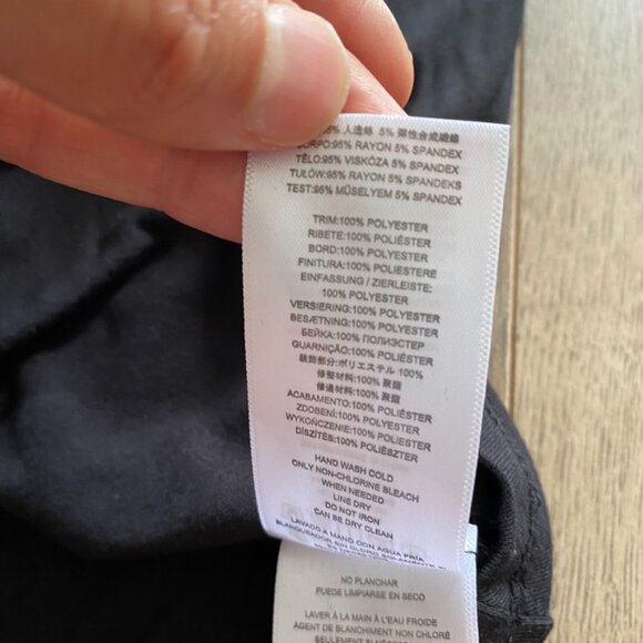 Michael Kors Black Sleeveless Cowl Neck Blouse with Leather Shoulder Detail - Picture 6 of 12